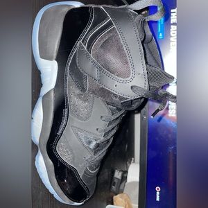 Jordan jump man 2s worn once with box